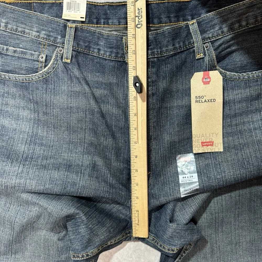 NWT Levis 550 Jeans Mens 44x29 Med Dark Relaxed Fit Denim Loose Through Thigh